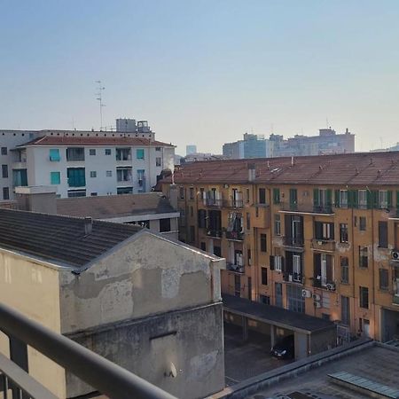 Meda Cozy Flat Apartment Milan Bagian luar foto